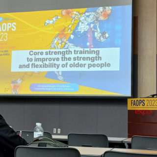 Presentasi Sri Sumartiningsih, PhD